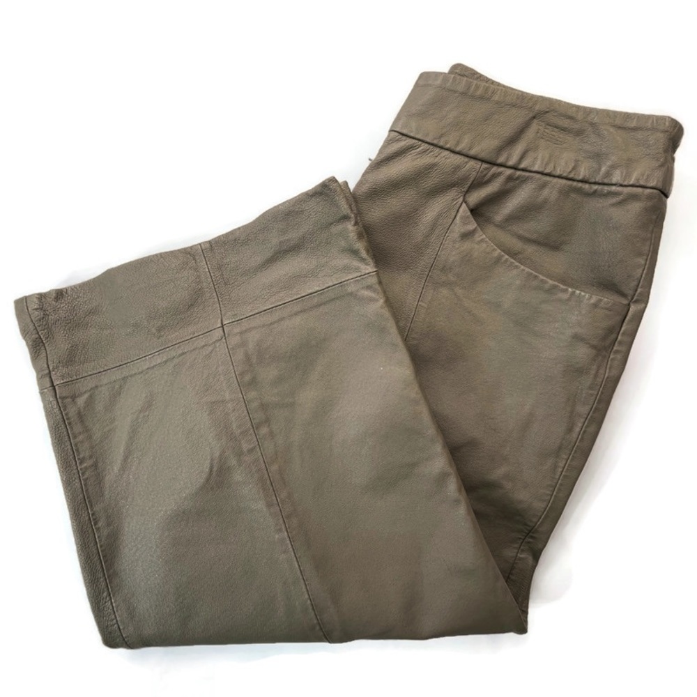 Newport News Capri Leather Pants Size 8